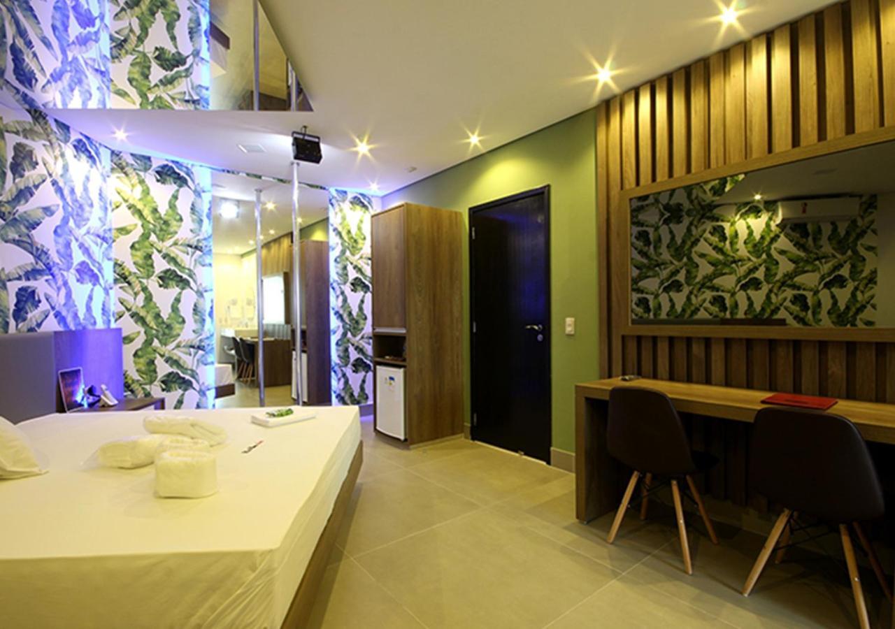 Motel Black Horse Cotia  Exterior foto