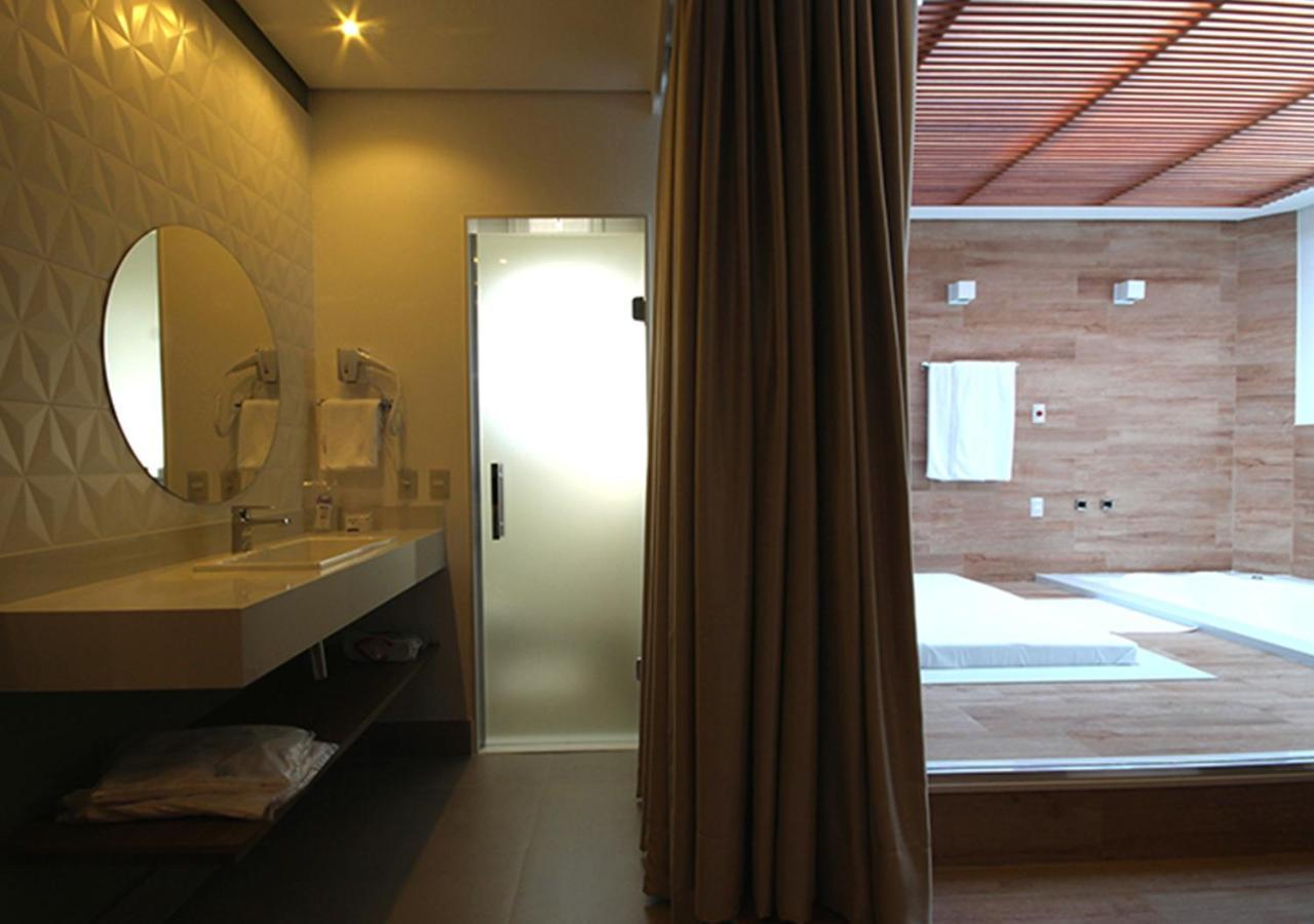 Motel Black Horse Cotia  Exterior foto