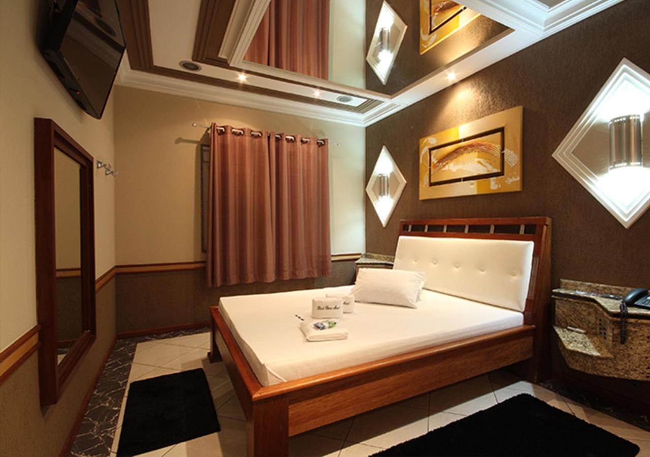 Motel Black Horse Cotia  Exterior foto